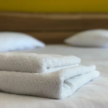 Franov With Pool, 10 Min From The Old Town Of بيت للعطل *