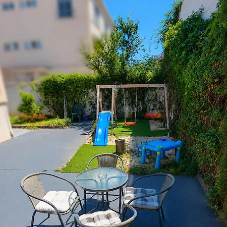 Дом отдыха Franov With Pool, 10 Min From The Old Town Of