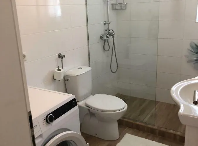 Franov With Pool, 10 Min From The Old Town Of 펜션 *